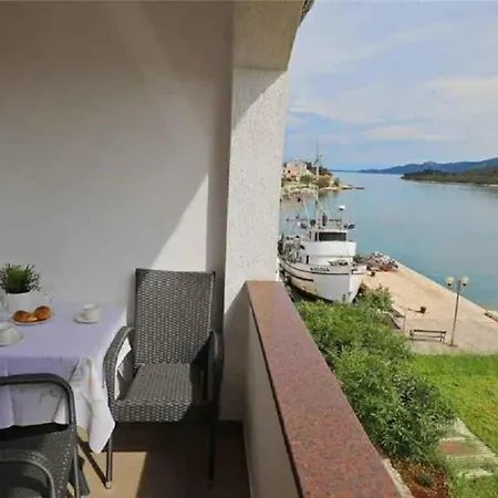 Appartement In - Insel Iz 53385 Mali Iž