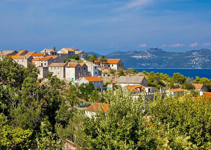 In - Insel Iz 53385 * Мали Иж